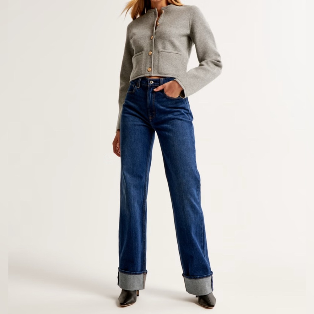 Abercrombie & Fitch High-Rise Straight Leg Jeans - Dark Blue